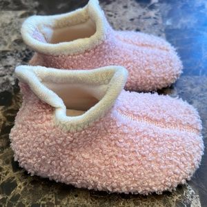 4/5 Toddler Bedroom Slippers